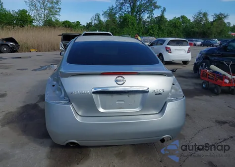 2010 Nissan Altima 3.5 Sr z USA, uszkodzony, nr VIN 1N4BL2AP1AN463380